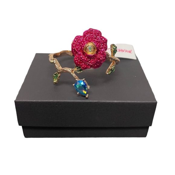 Betsey Johnson Jewelry - Betsey Johnson Rose Hing